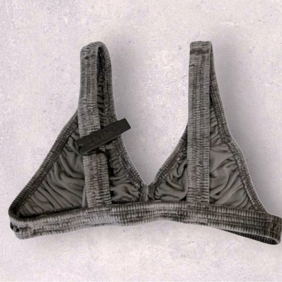 Bra - Picture 2 of 4